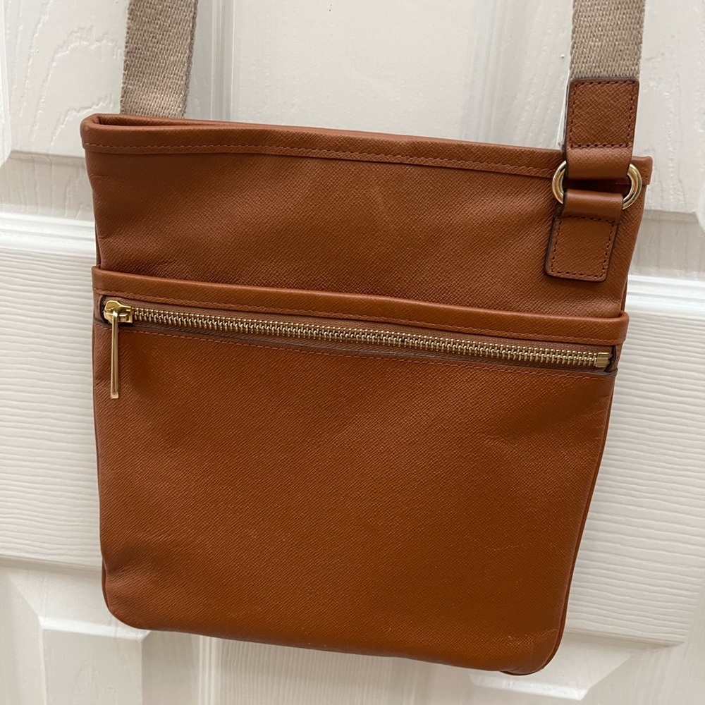 Michael Kors Saffiano messenger tan crossbody purse bag